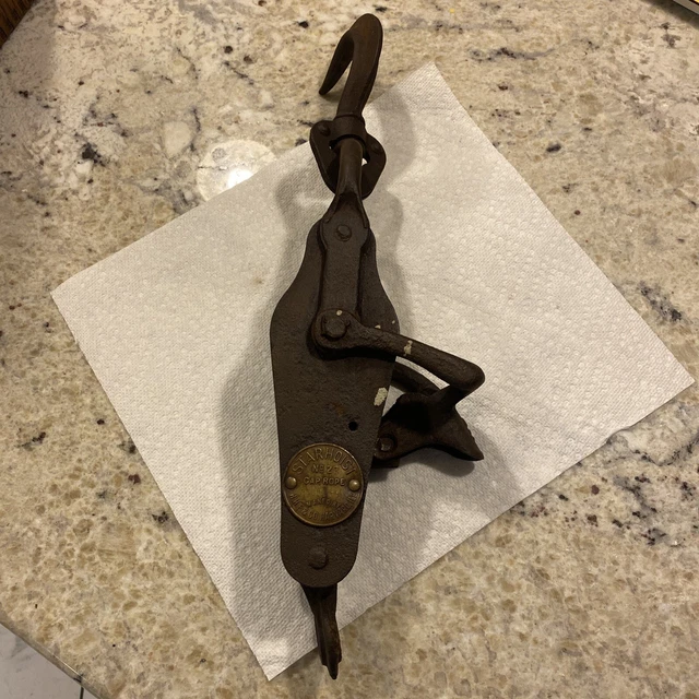 Antique Starhoist Block and Tackle HHF & Co. Harvard Cap Rope No 23 Cast Iron