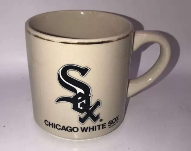 VTG Chicago White Sox Coffee Mug Stoneware Tea Cup Baseball MLB Beige Gold Rim