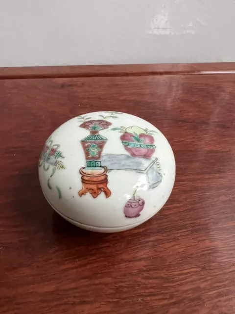 Antique Chinese Porcelain Famille Rose Trinket Box Pot