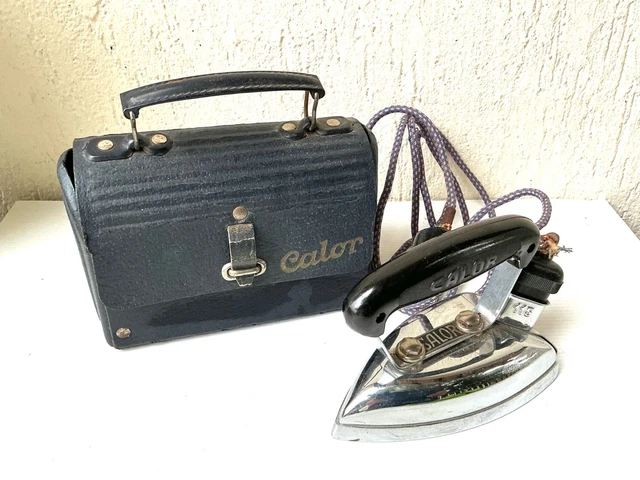 ANCIEN FER A REPASSER DE VOYAGE // THERMOR - TYPE 4556