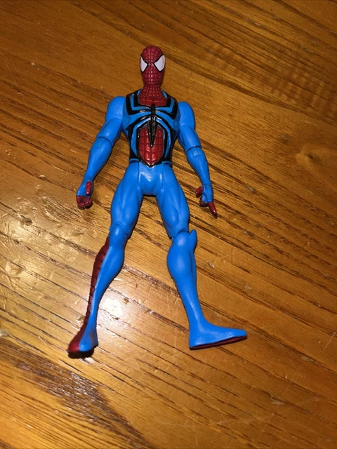 Marvel Universe Amazing Spiderman Hydro Attack Action Figure 2012 Hasbro 4" 2011