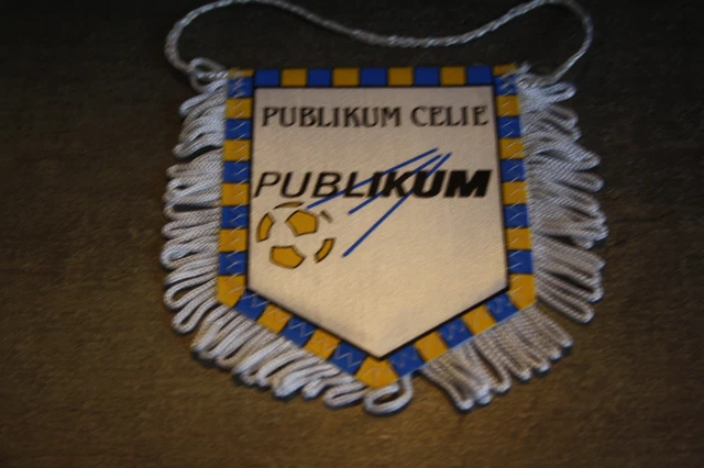 ANCIEN PETIT FANION / WIMPEL PENNANT )) TIKVES KAVADARCI ** MACEDONIA