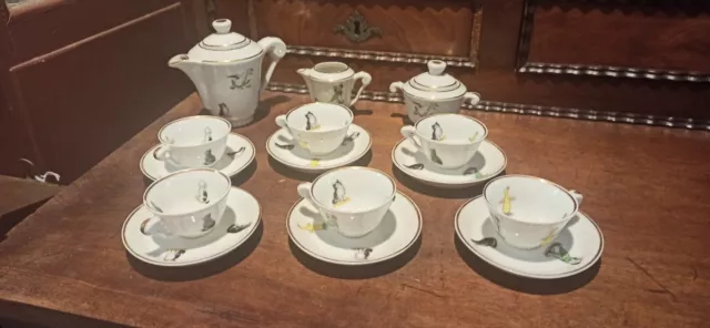 Jouet ancien dinette service à café en porcelaine de Limoges