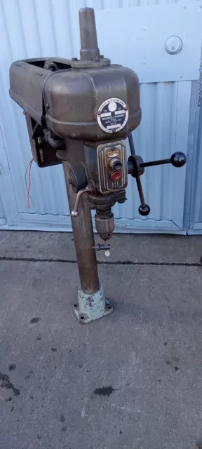 Walker Turner DDP 500 Drill Press 1/2 HP Single Phase
