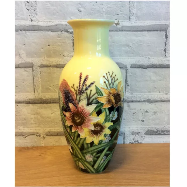 Old Tupton Ware Medium Summer Bouquet Vase TUP1131 2