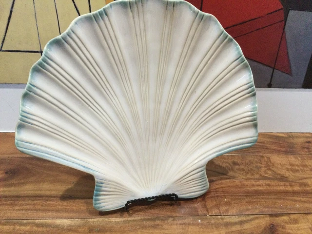 Shoreline Collection Home Studio Hand Painted Ceramic 12" Shell Dinner Plate NWT