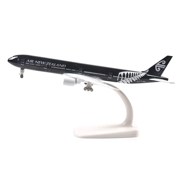 ANA Pokémon BOEING 777-300 PEACE JET JA754A Airplane Model 1/200 Scale Excellent