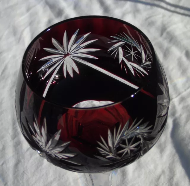 Bohème - Verre en cristal doublé, de couleur bordeaux Haut. 19,3 cm 2