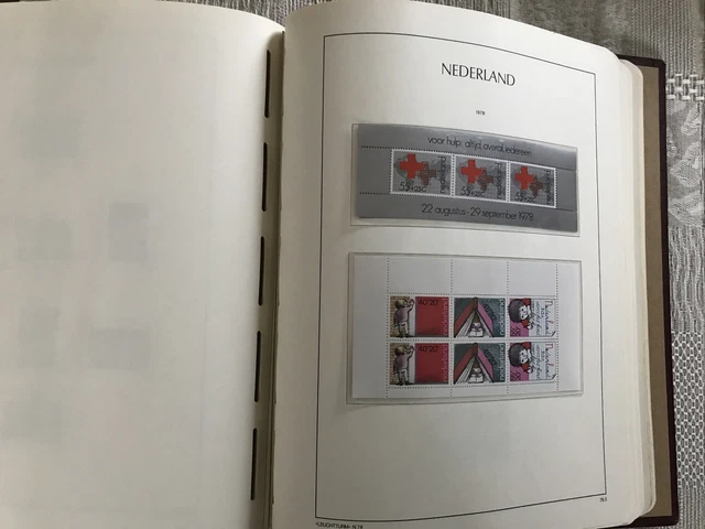 Sammlung Niederlande 1867 - 1984 postfrisch und gest. in  Leuchtturm-Vordrucken 15