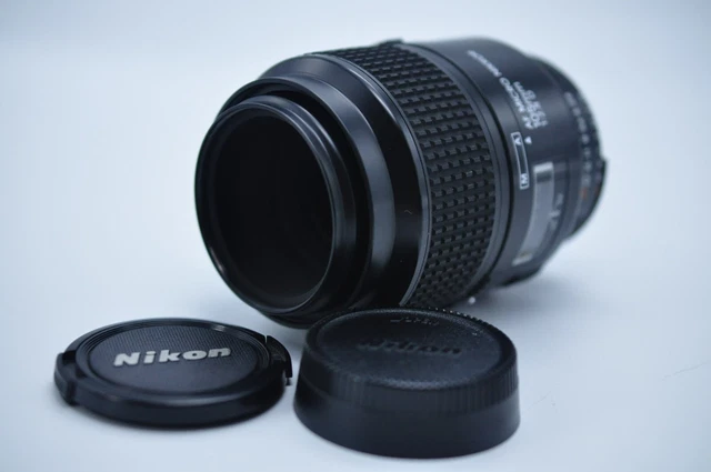 Nikon AF MICRO NIKKOR 105mm F/2.8D F-Mount Auto Focus Lens Near MINT From Japan