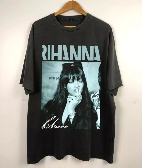 NEw Rihanna Gift For Fans Black T-Shirt Cotton Full Size Unisex