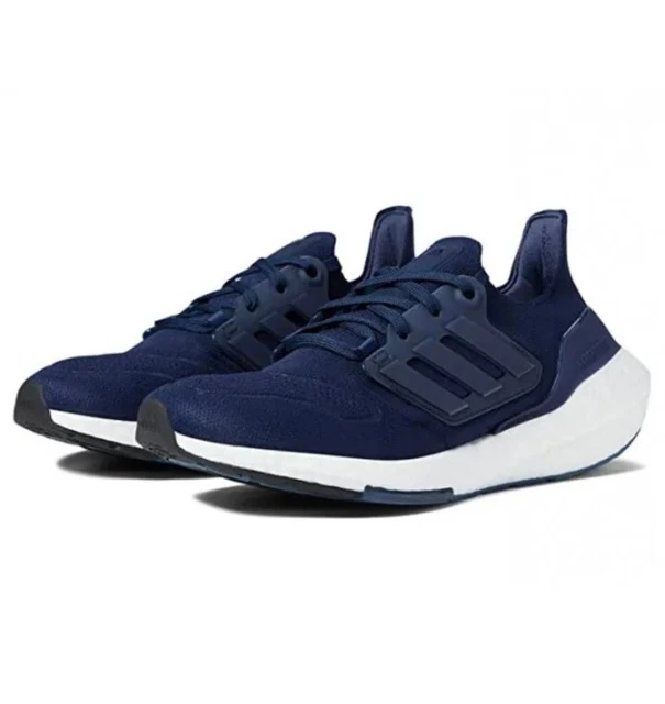 Umbro clean tech store runner trainer