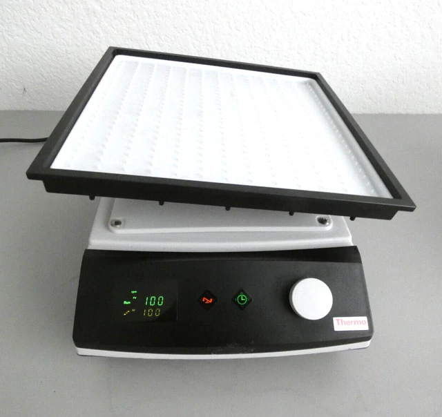 Thermo Scientific 88880019 Compact Digital Platform Rocker, 10x10"