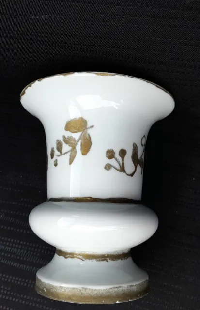 Ancien pot vase en porcelaine de Limoges old peint jardin