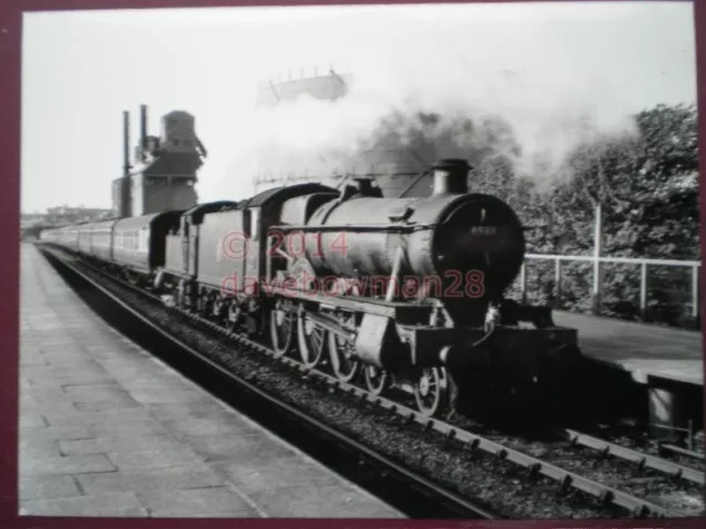 Photo  8 X 6 In - Gwr Modified Hall Loco No 6988 'Swithland Hall' At Newquay