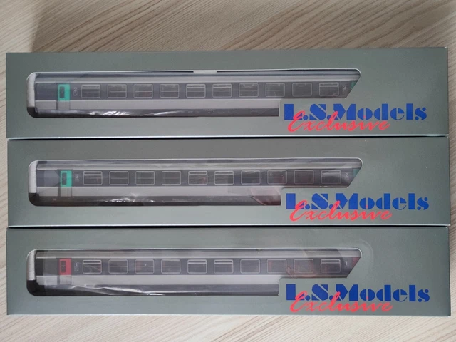 LS-Models 41204 voie H0 3 pièces. Coffret de voitures VTU