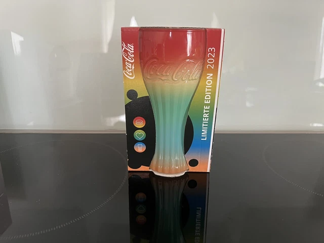 Coca Cola Regenbogen Glas / McDonalds CocaCola Regenbogenglas 2023