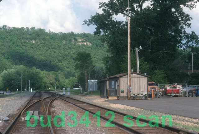 BN Burlington Northern SCENE/ROW at Bay City WI 1989 ORIGINAL Slide!