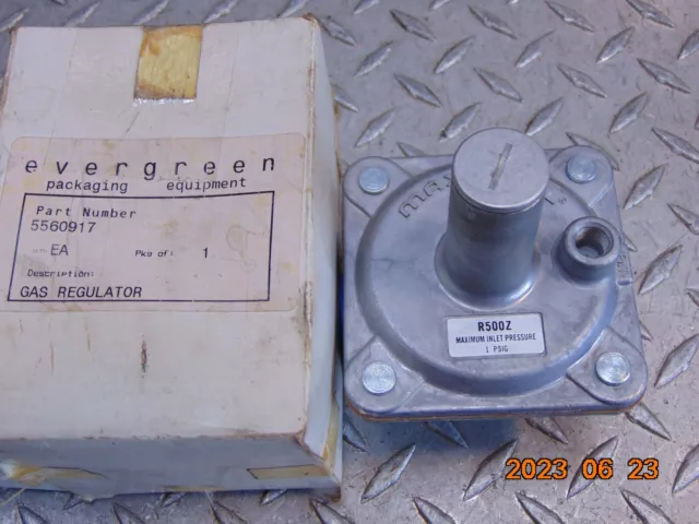 Maxitrol R500Z Gas Regulator - Free Shipping