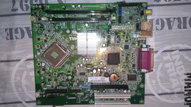 CARTE MERE DELL CN-0RK936-74431 REV A00 socket 775 EUR 20,70 - FR