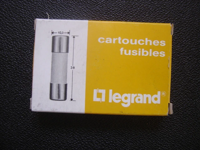 LOT BOITE DE 10 CARTOUCHES a voyant FUSIBLE LEGRAND 32A 134 32