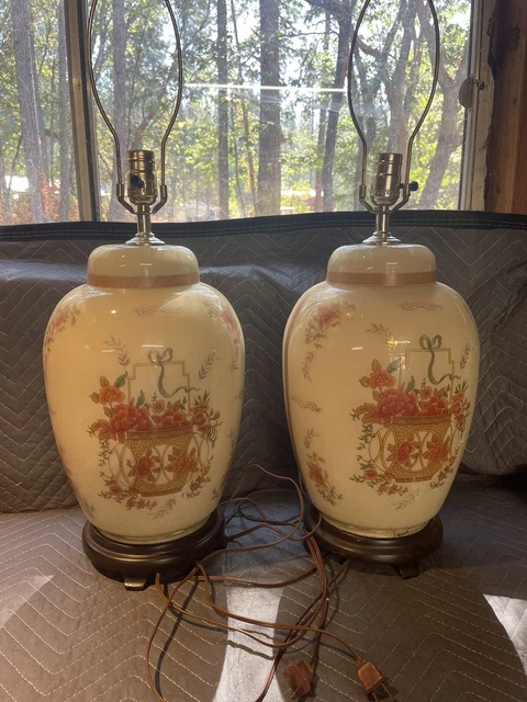 2 Vintage oriental  Flower Pattern ginger jar porcelain table lamps wood base