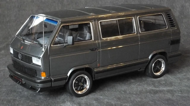 ポルシェ B32 VW T3 ヴァナゴン OTTO mobile 1/18 PORSCHE 911 1:18