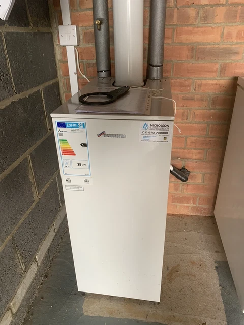 WORCESTER GREENSTAR DANESMOOR Utility 18/25 ErP Oil Boiler £150.00 -  PicClick UK
