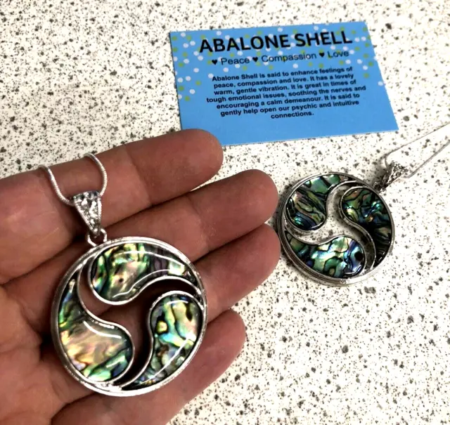 Handmade Gorgeous Green Blue Abalone Shell Round Pendant Chain Necklace Boxed