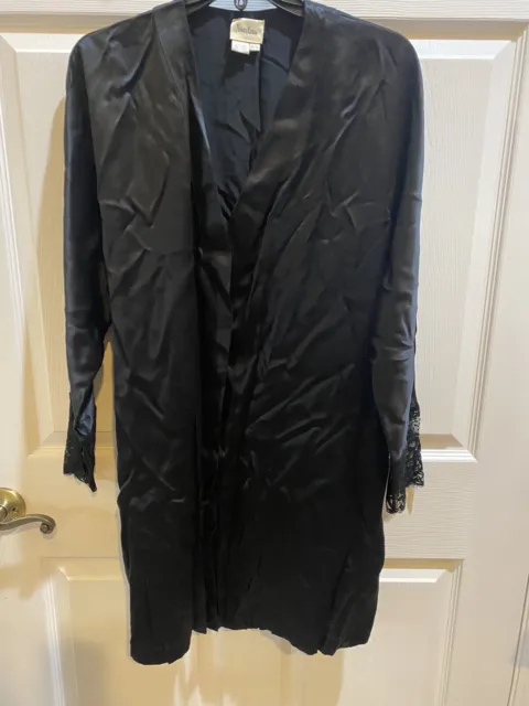 Neiman Marcus Petite Small Vintage Black Silk Robe No Belt