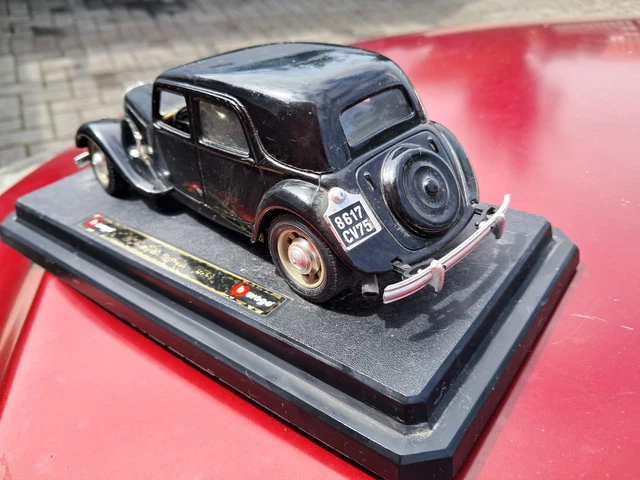 Voiture Miniature Bburago 1/24 Citroën 15cv TA (1938) - Boîte Scellée D'usine, Modèle 5501, Neuf