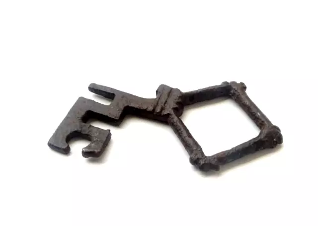 Gotischer Schlüssel aus Eisen Mittelalter Original RAR! Gotischer Schlüssel aus Eisen Mittelalter Original RAR!