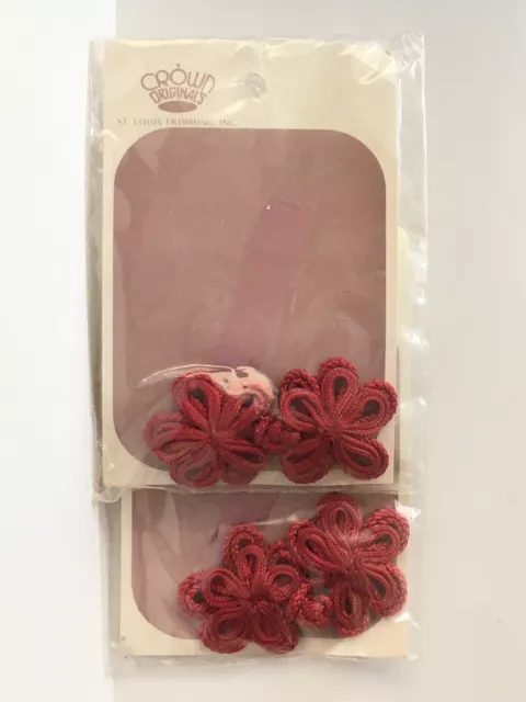 Juego de 2 cierres de rana china con flor roja de colección Crown Originals