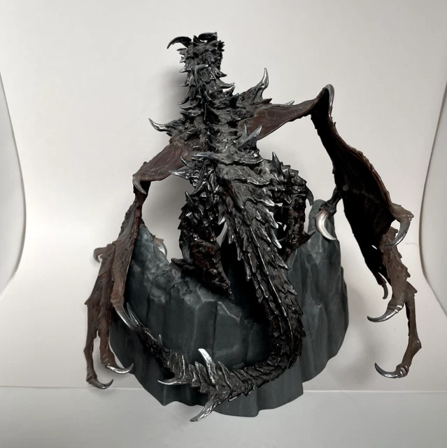 THE ELDER SCROLLS V: Skyrim Collector's Edition Dragon Statue Alduin ...