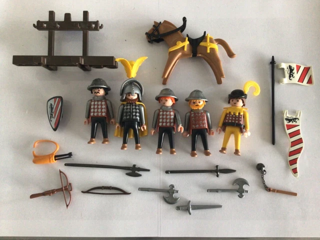 PLAYMOBIL 3667 CHEVALIER Roux Avec Armes Petit Chateau Fort Moyen Age