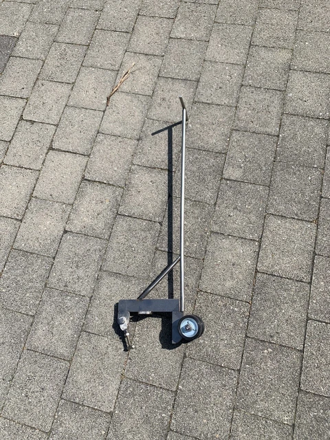 Kanaldeckelheber fahrbar max. Belastung 150 kg - L Schacht Heber Deckel SS Kanaldeckelheber fahrbar max. Belastung 150 kg - L Schacht Heber Deckel SS