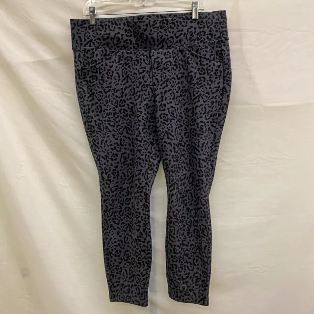 Torrid Size 1R Stretch Pull-On Pixie Pant Legging High Rise Cropped Gray Leopard