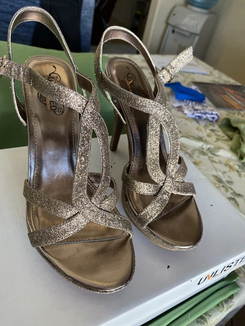 UNLISTED by KENNETH COLE Nutmeg  Evening High Heels Shoes Size 8.5 M