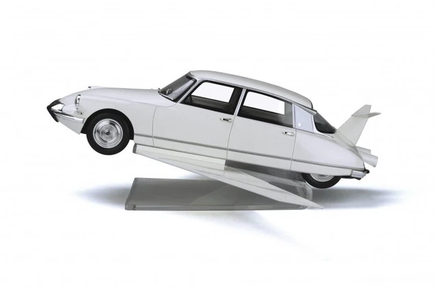 Citroën Ami Super 1/18 échelle Par OTTOMOBILE - Modèle De Collection OT125 En Boîte