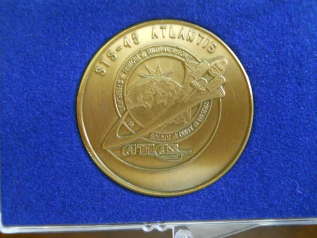 Nasa Shuttle Mission Sts45-Atlantis-Atlas Bronze Medallion (New In Display Box)