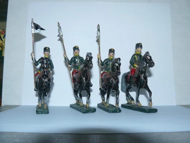 Figurine Quiralu - Garde à Cheval Porte-étendard De La Garde