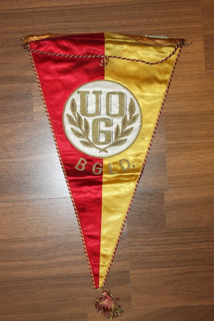 S6201: Wimpel UOG Unteroffiziersgesellschaft Burgenland ca. 38x28cm