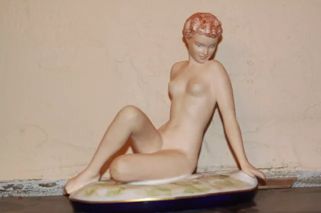 Vintage Royal Dux Statue Figurine Nude Woman Bohemia Hand Painted Signed