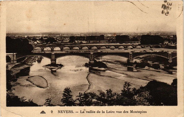 CPA NEVERS - La vallée de la Loire vue des Montapins (355724)