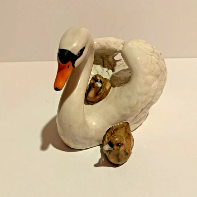 GOEBEL W Germany Swan & Babies Figurine  Gerhard Bochmann Signed #3804410