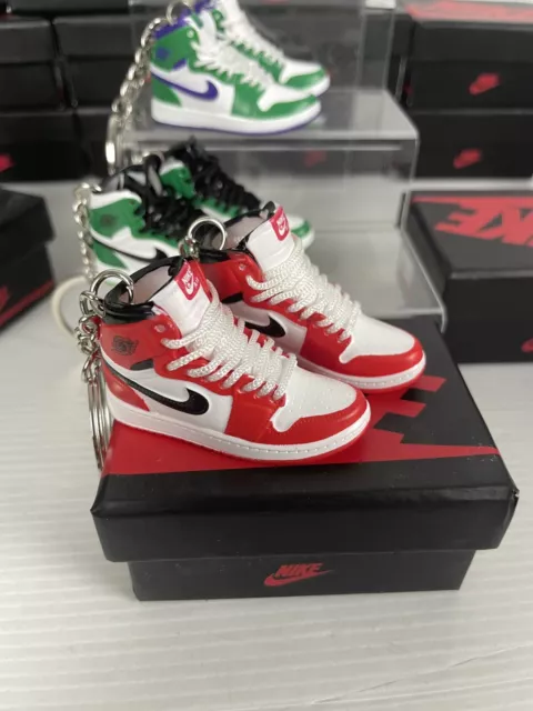 MINI SNEAKER NIKE Air Jordan 1 Keychain LV+ shoebox $22.00 - PicClick AU