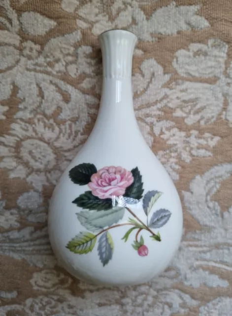 VTG Wedgwood Hathaway Rose small bud vase, good preloved condition