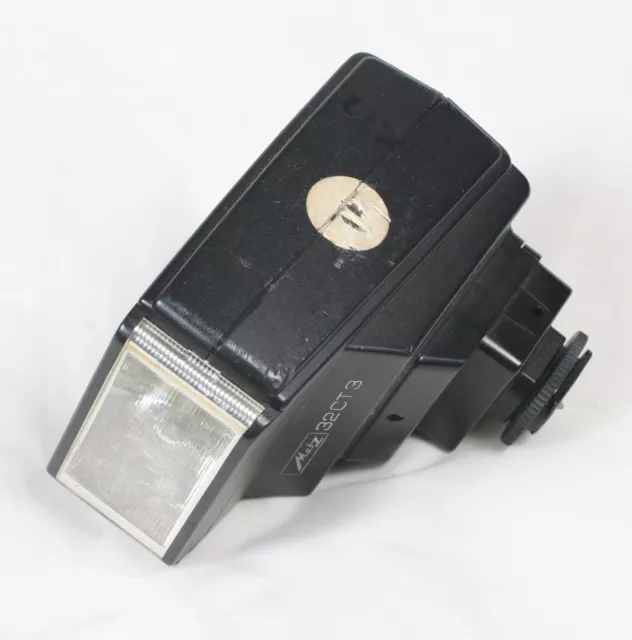 Metz Mecablitz  32CT3 SCA 300 System Flash unit . Shoe mount.  111605