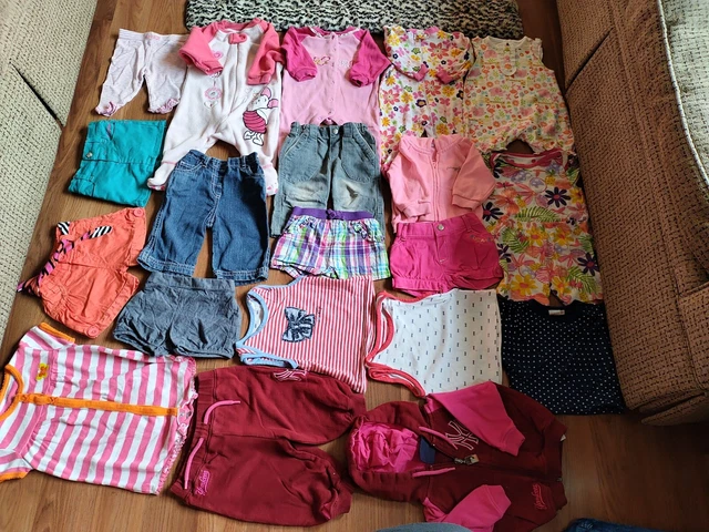 Pacchetto vestiti per bambine 3-6 mesi.