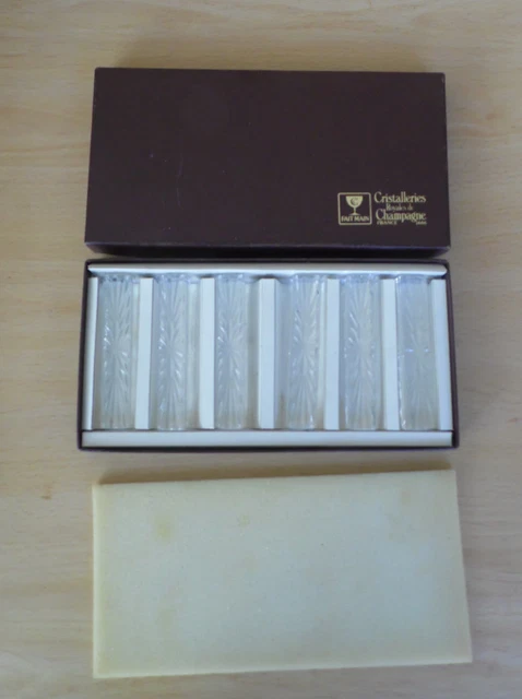 LBC B1/ 12 ANCIEN VINTAGE REPOSE PORTE COUTEAUX METAL ARGENTE NEUF BOITE
